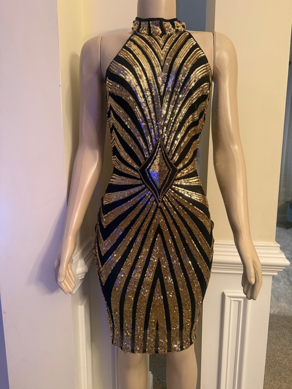 Forever 21 Black and Gold Sequin Halter Bodycon Mini Dress